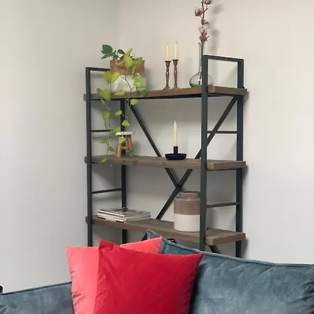 Anna Penthouse *